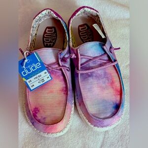 HEY DUDE WENDY SIZE 6 YOUTH DREAMER UNICORN COLOR BRAND NEW WITH TAGS SEE PICS